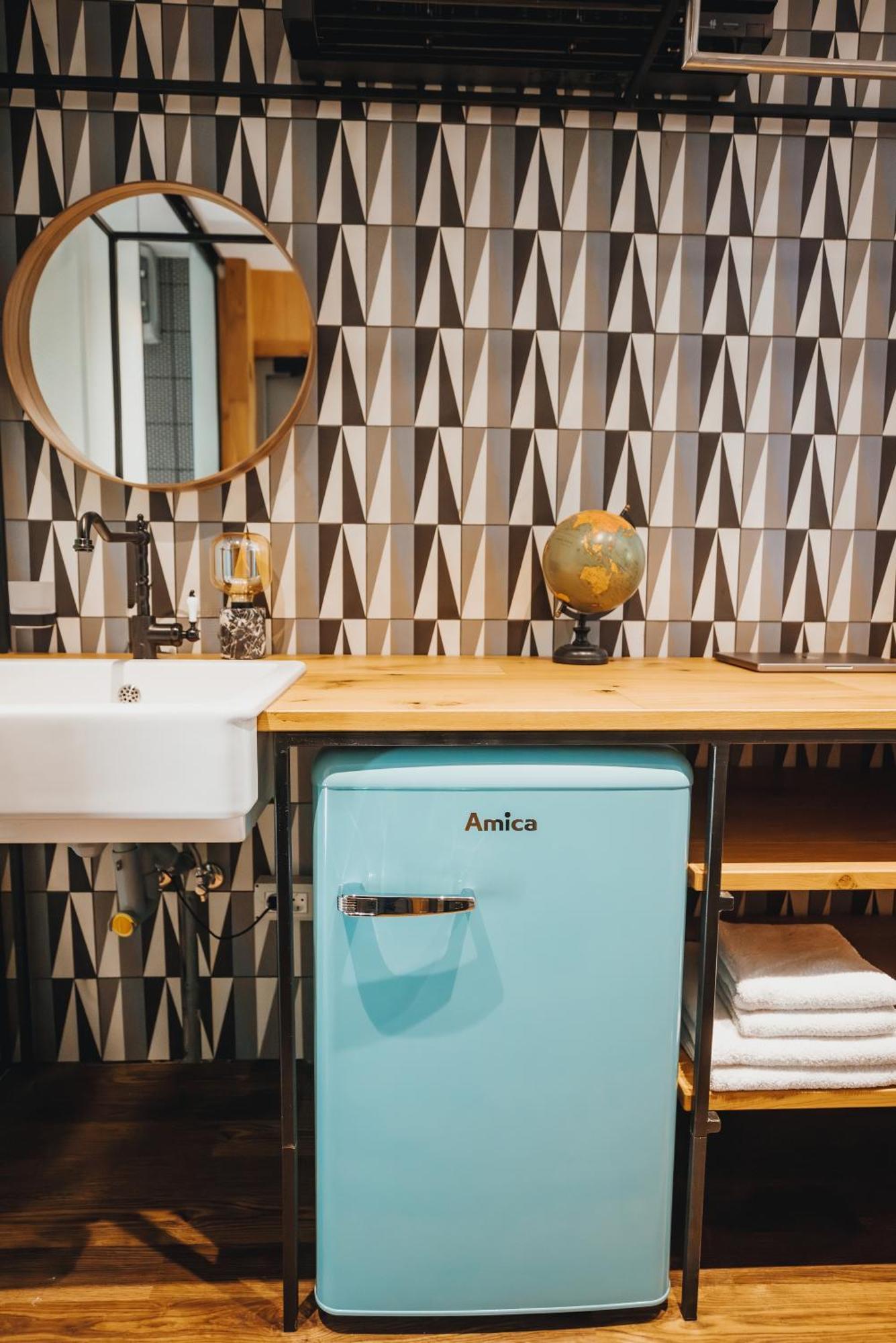 City Glamping By One66 Hotel Lubiana Esterno foto